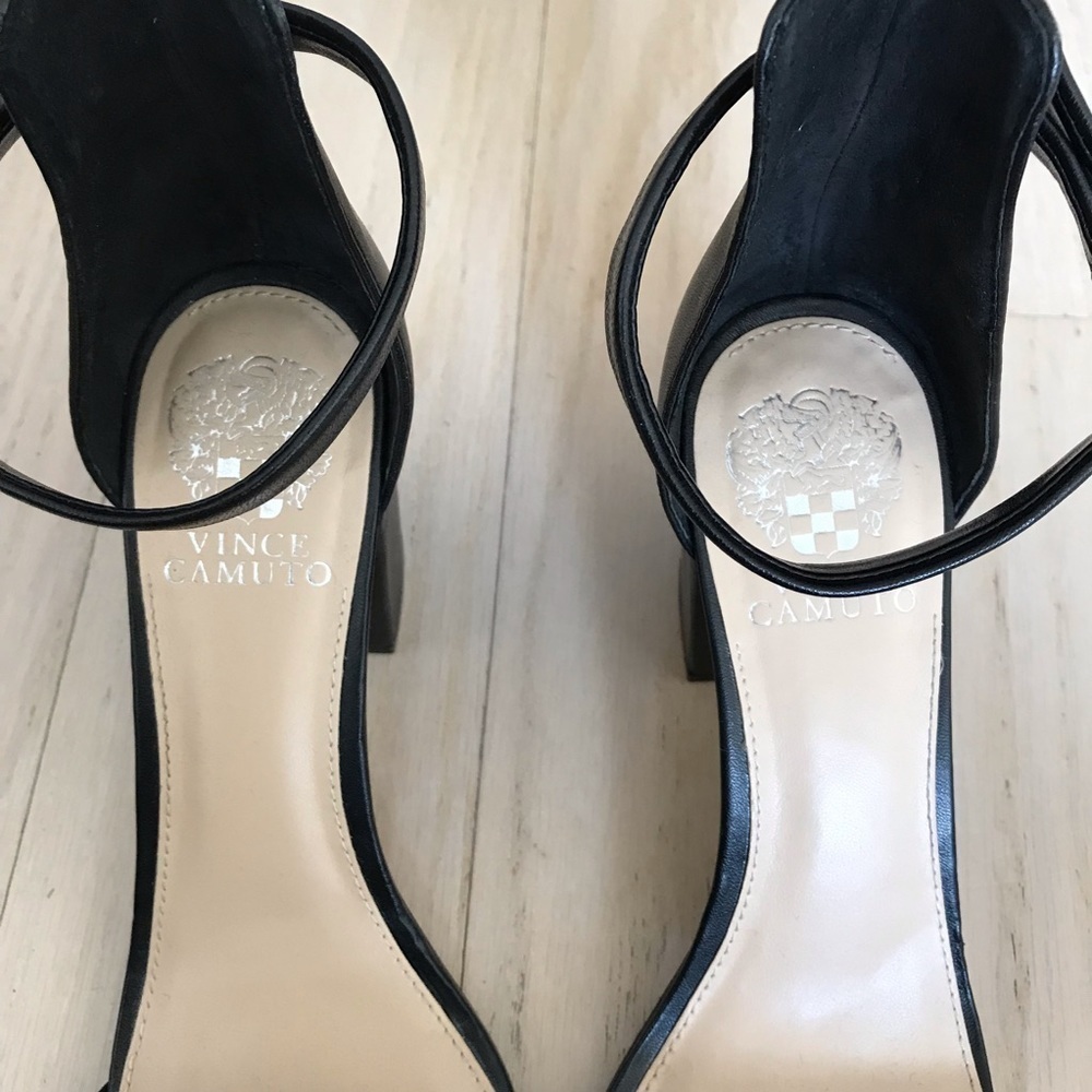 Vince Camuto Black Beah Black Heel Sandal - Picture 5 of 8
